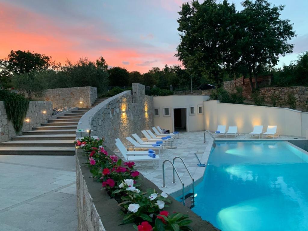 Cardo Boutique&Wine Resort Malchina Exterior photo